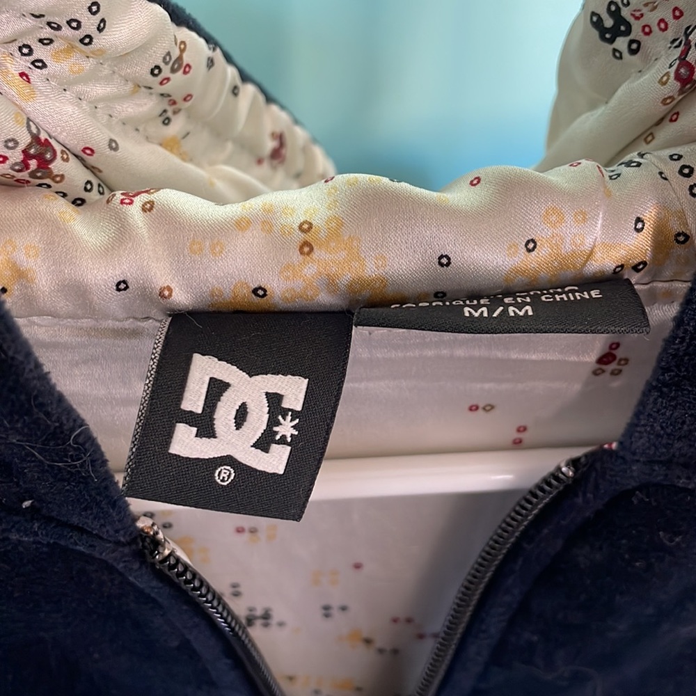 DC Hooded Jacket - Picture 3 of 3